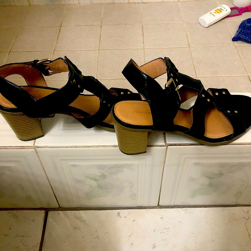 Black brand new women shoes bran American eagle size 9 used only 2 times